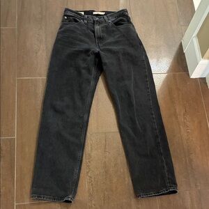 Levi’s faded black dad Jean high waisted in size 24